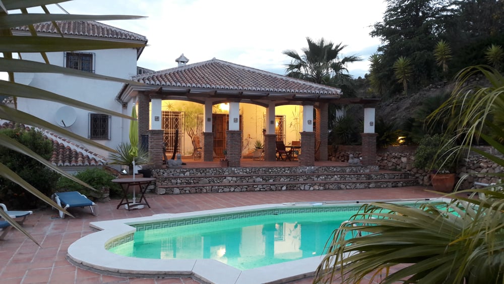 Owner direct – rent a Finca with pool & sea view in Competa, Costa del Sol, Andalucia.