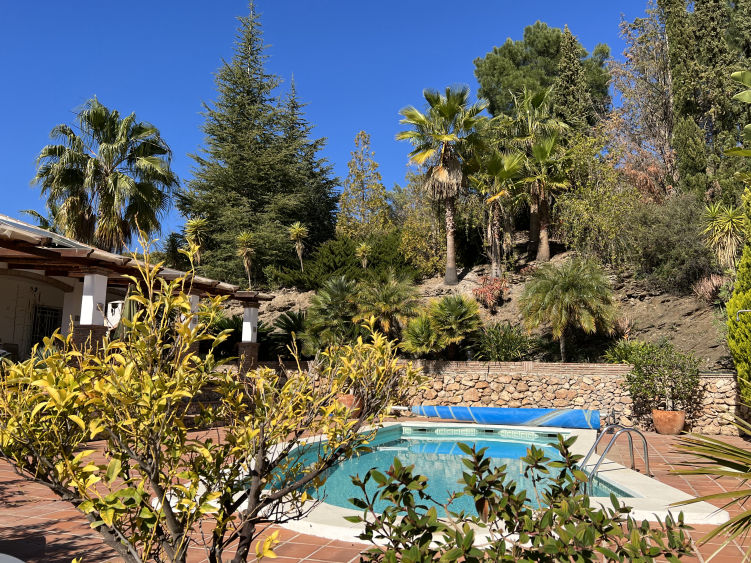 Holiday rentals Andalusia - land house with pool & sea view in Competa 