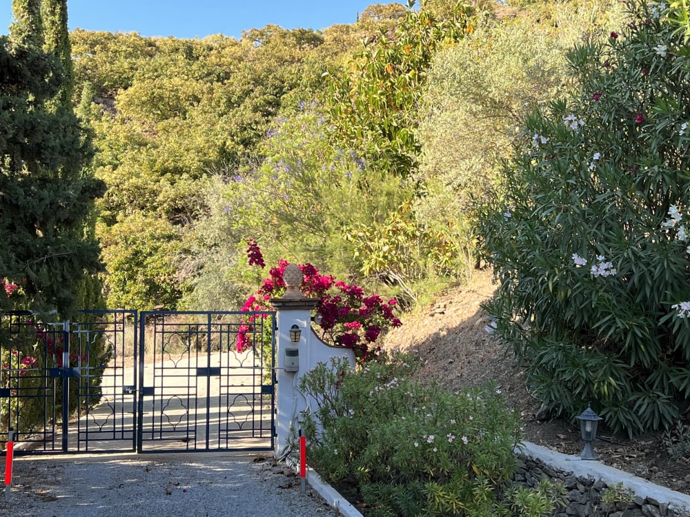 Finca, private pool, sea view for rent in Competa, Costa del Sol, Andalusia.