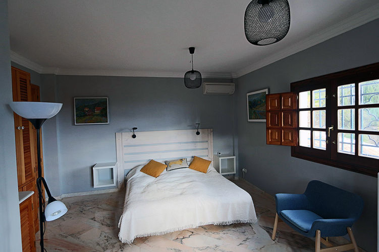 Extremely private land house with pool to rent in Competa, Costa del Sol, Andalusia